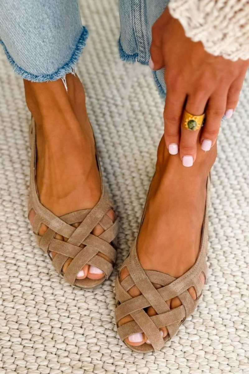 GEWEVEN ZOMERSANDALEN VOOR DAMES