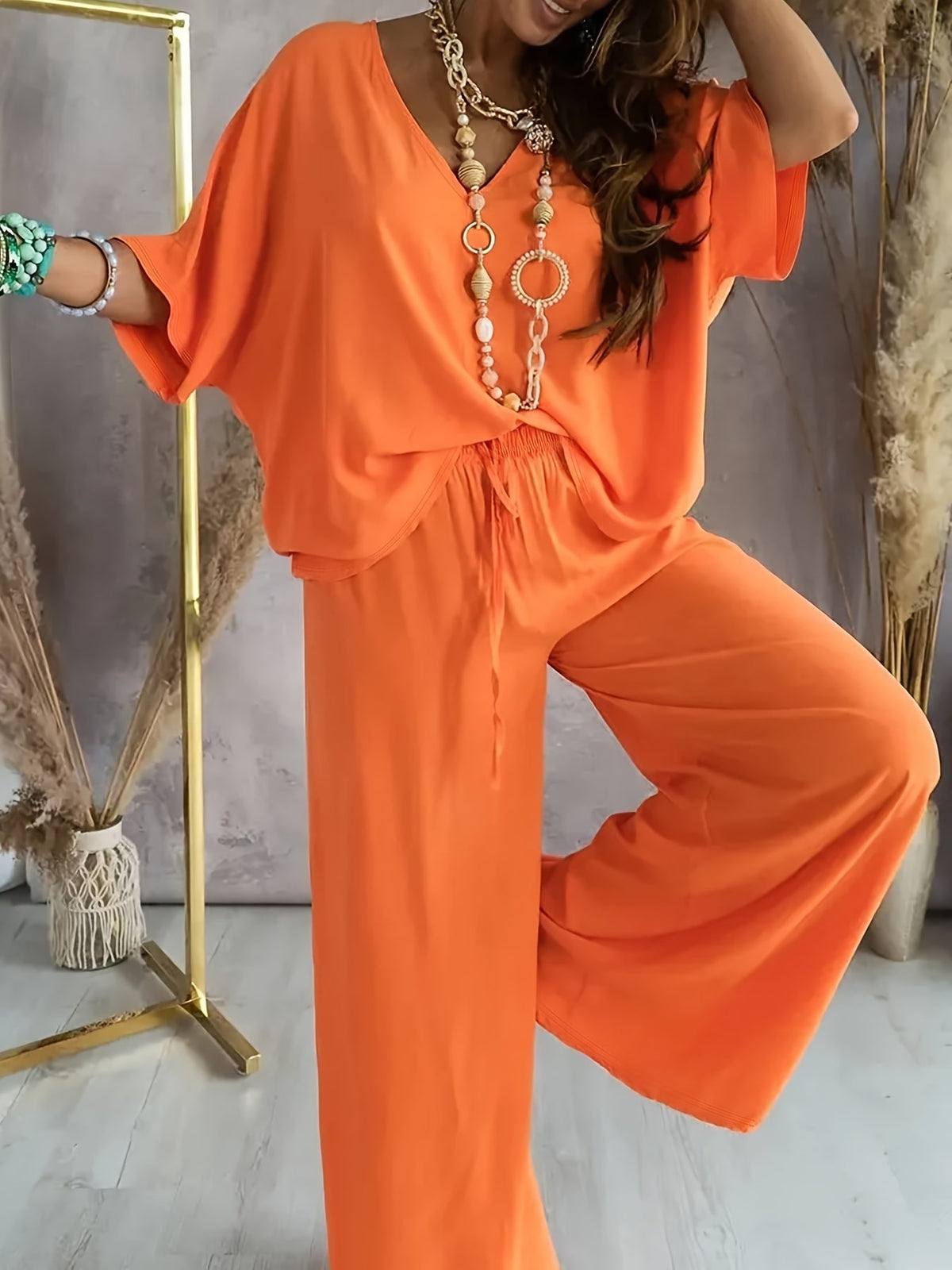 ELEGANTE SET MET V-HALS VOOR DAMES