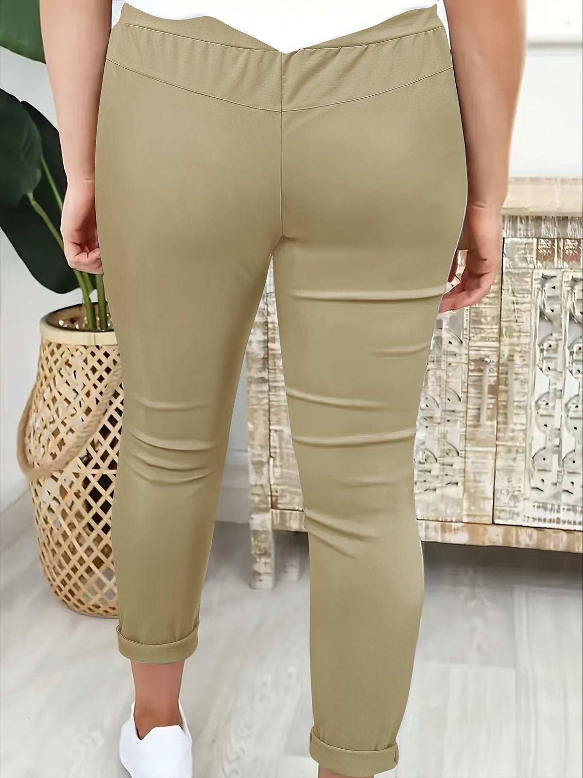 MODERNE BROEK MET TREKKOORD VOOR DAMES