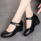 KLASSIEKE SCHOENEN MET HALFHOGE HAK VOOR DAMES