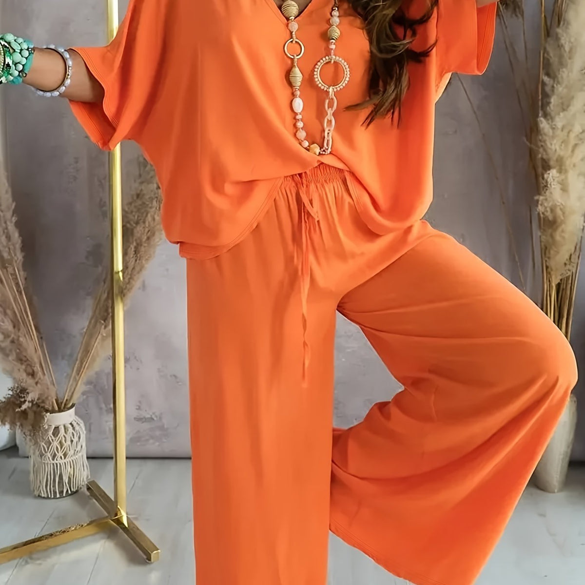 ELEGANTE SET MET V-HALS VOOR DAMES