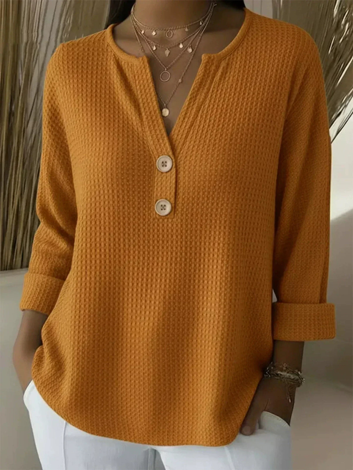 Lucinda | Henley Knop Top