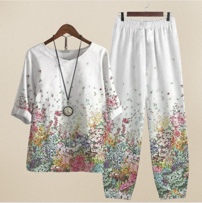 STIJLVOLLE ZOMEROUTFIT VOOR VROUWEN