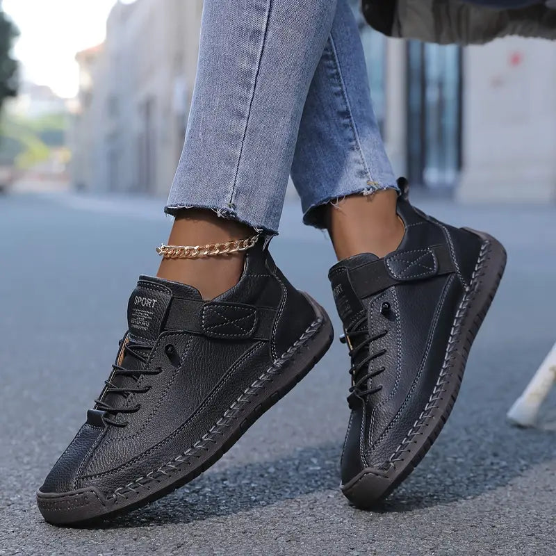 KLASSIEKE ONDERSTEUNENDE SNEAKERS VOOR DAMES