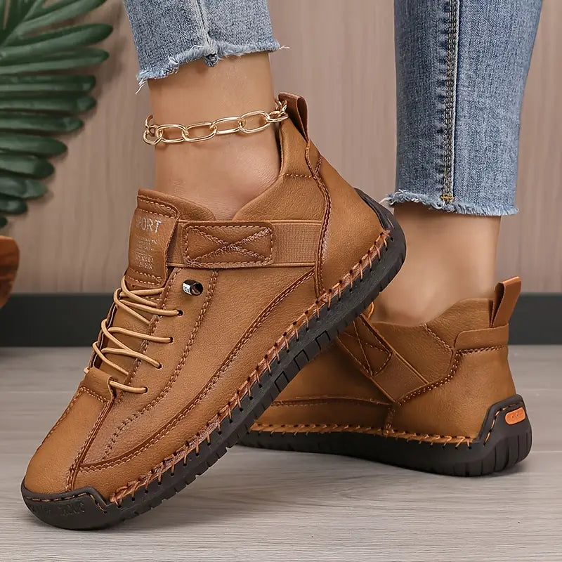 KLASSIEKE OUTDOORSCHOENEN VOOR DAMES