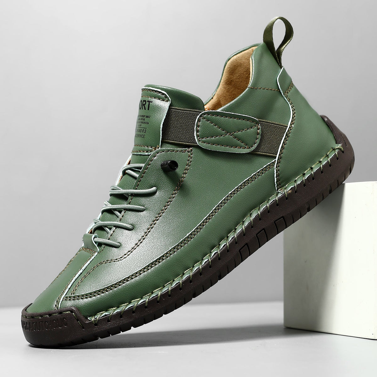 KLASSIEKE ONDERSTEUNENDE SNEAKERS VOOR DAMES
