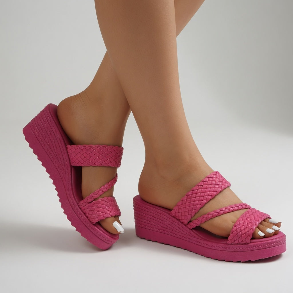 GEVLOCHTE SLEEHAKSANDALEN VOOR DAMES