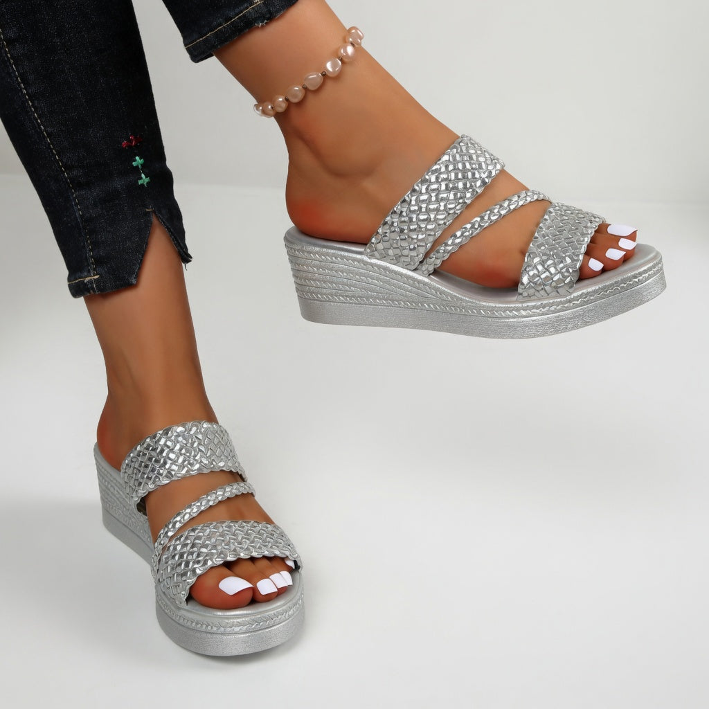 GEVLOCHTE SLEEHAKSANDALEN VOOR DAMES