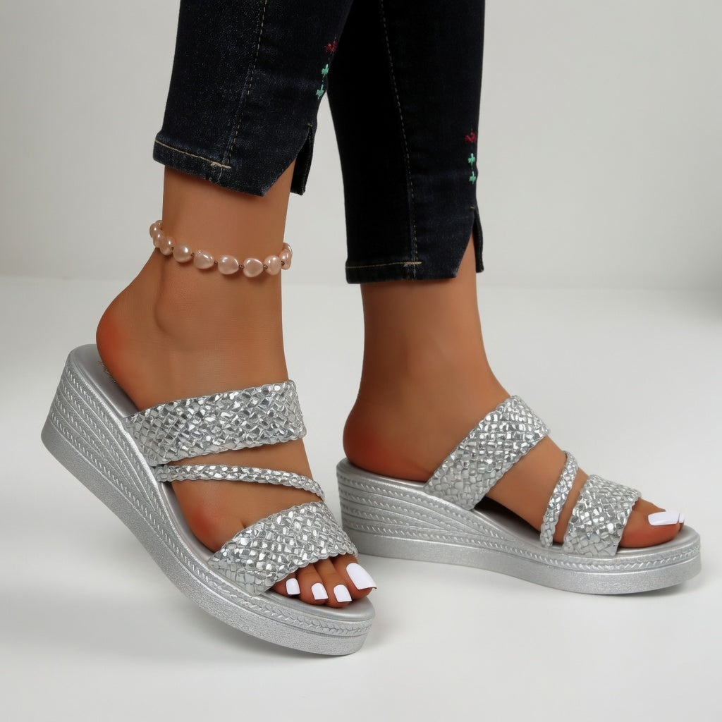 GEVLOCHTE SLEEHAKSANDALEN VOOR DAMES