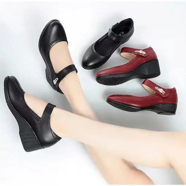 KLASSIEKE SCHOENEN MET HALFHOGE HAK VOOR DAMES