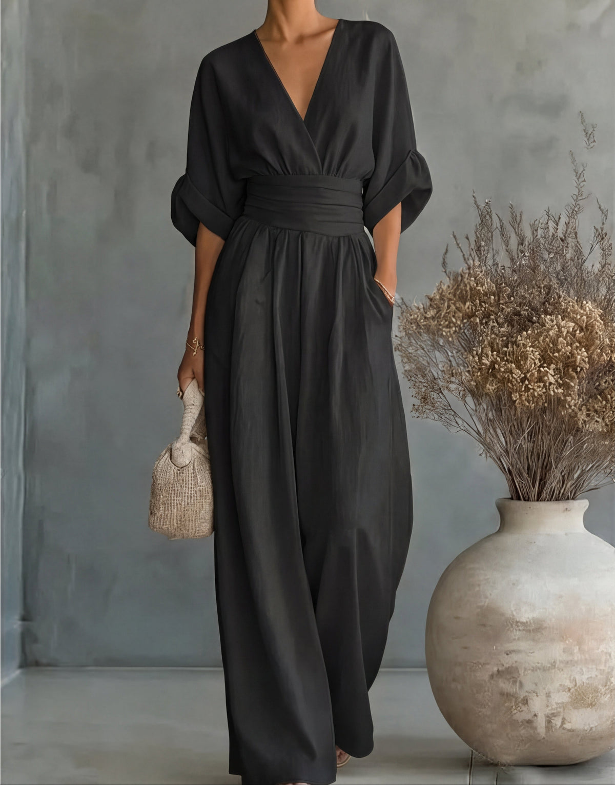 JUMPSUIT MET V-HALS EN BREDE PIJPEN VOOR DAMES