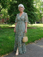 MAXI-JURK MET BLOEMENPRINT EN V-HALS VOOR DAMES