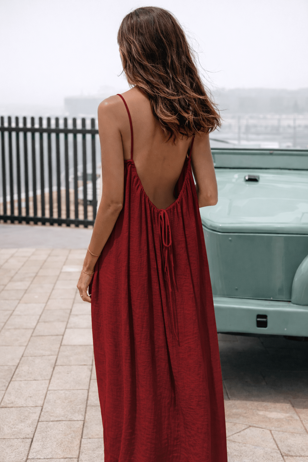 MAXI-JURK MET OPEN RUG VOOR DAMES