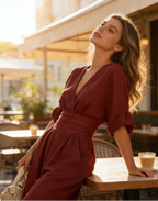JUMPSUIT MET V-HALS EN BREDE PIJPEN VOOR DAMES